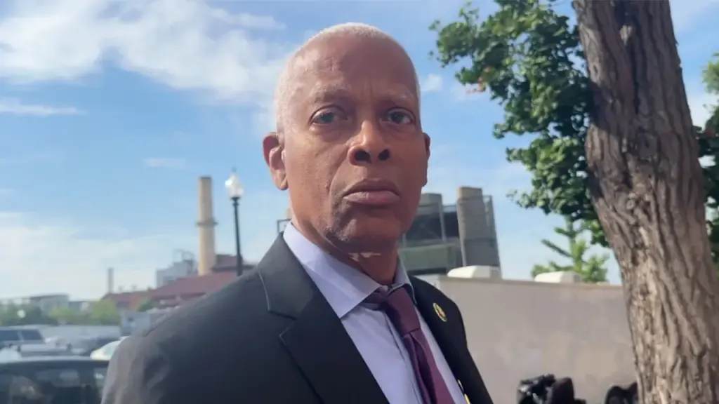 Rep. Hank Johnson receives criticism for his anti-Trump Jimi Hendrix parody