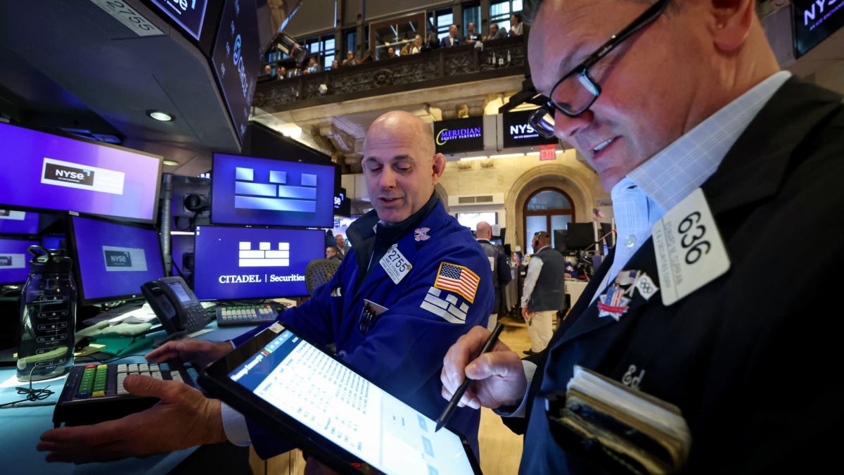 S&P 500 sees consecutive gains as traders feel optimistic about progress in U.S.-China trade discussions: Live updates