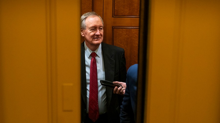 Senate Republicans aim to reduce SALT cap, sparking a conflict with the House