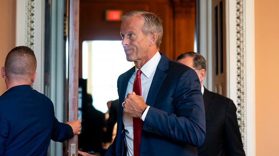 Senate approves stablecoin regulations in significant crypto development