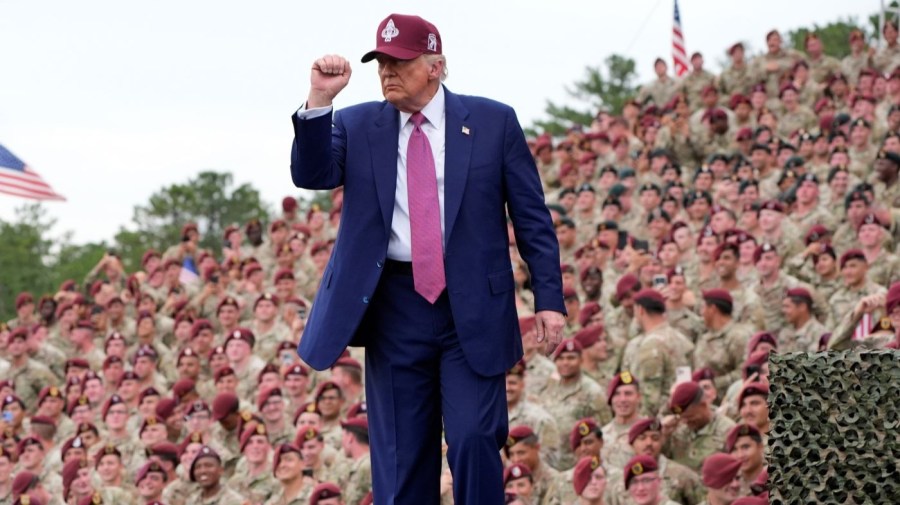 Service members jeer at Newsom, Biden, and the media during Trump's speech