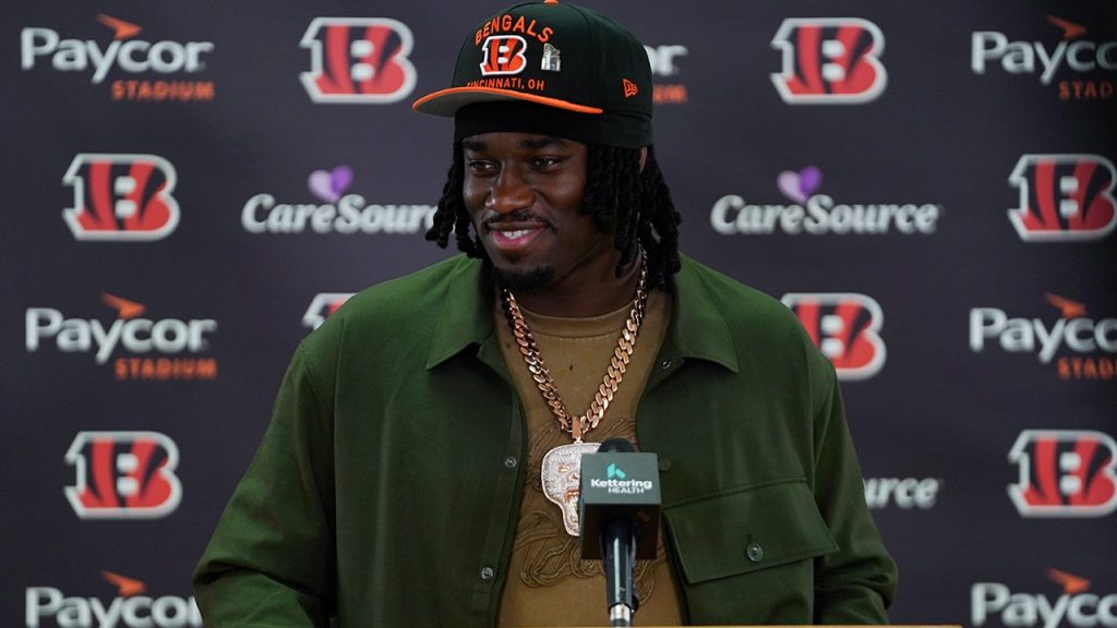 Shemar Stewart leaves Bengals minicamp without signing a rookie contract