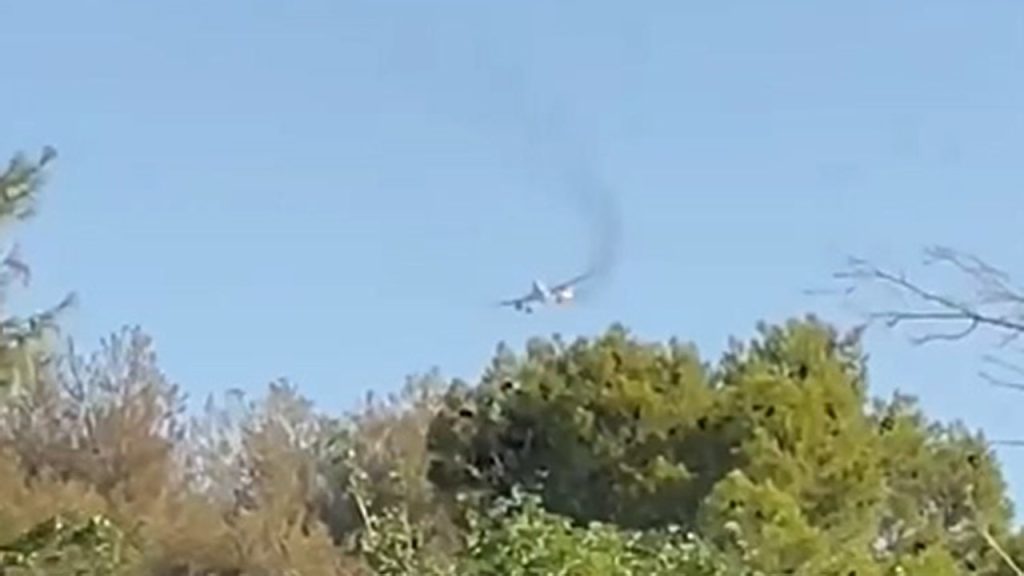 Smoking engine leads to American Airlines emergency landing in Las Vegas