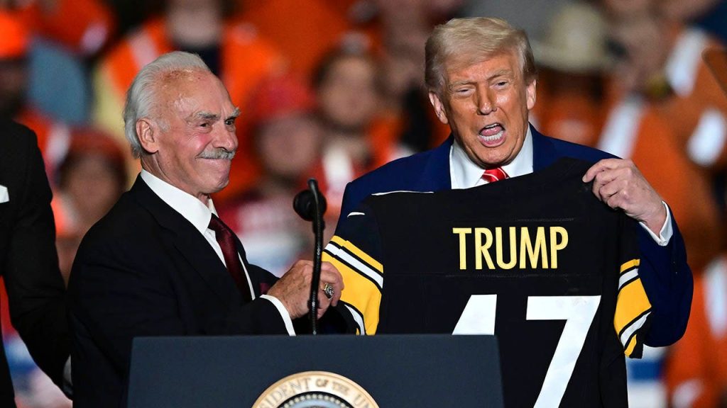 Steelers allegedly reach out to fans upset about players attending Trump event