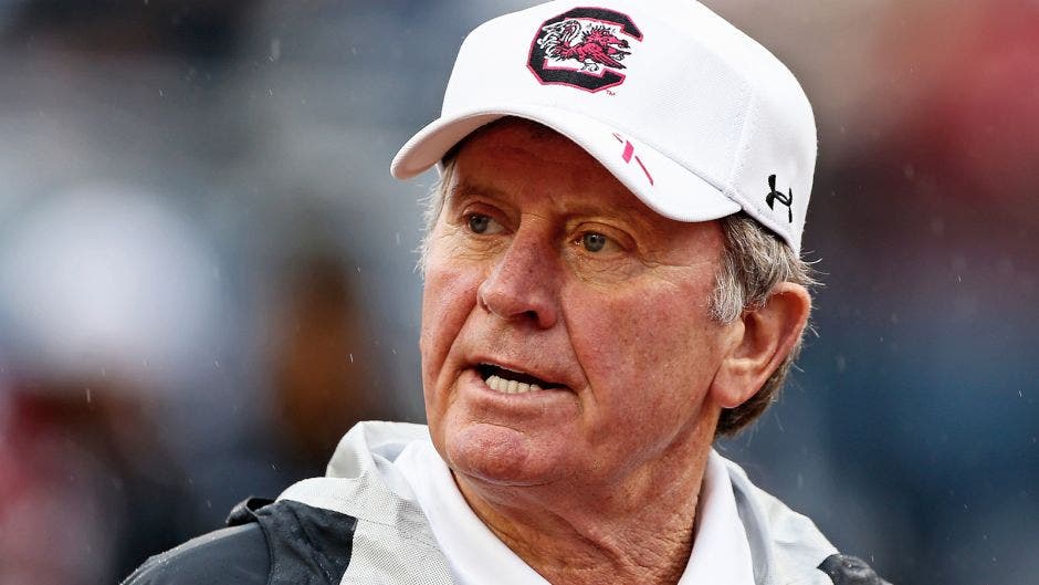 Steve Spurrier expresses skepticism about the excitement surrounding Texas' Arch Manning.