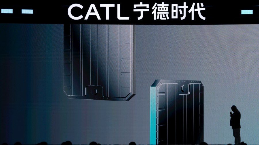 Stop tax incentives that benefit Chinese companies