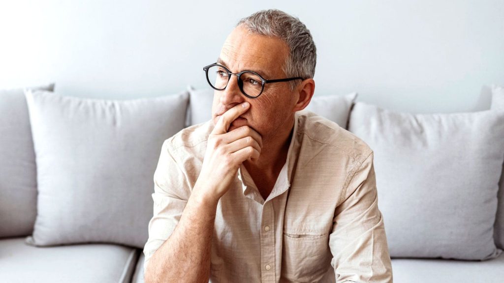 Study shows how negative thoughts can change the brain physically