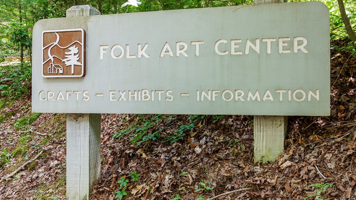 Suspicious fire-causing device discovered on Blue Ridge Parkway close to Asheville