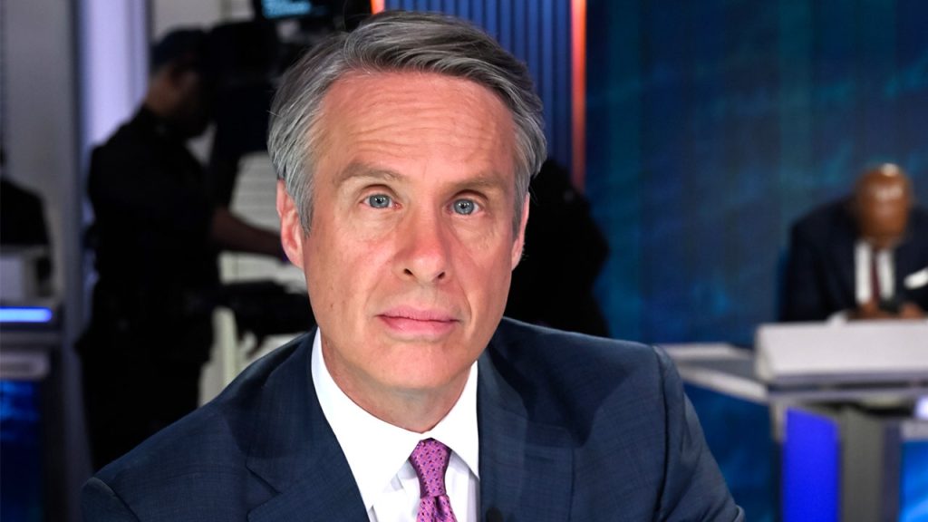 Terry Moran leaves ABC News after criticizing Trump and Stephen Miller.