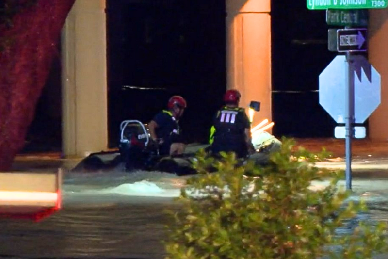 Texas: One person confirmed dead from flooding in Dallas as water levels keep increasing