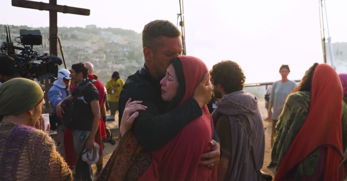 'The Chosen' Actors Cry During Crucifixion Scene in Touching Behind-the-Scenes Clip
