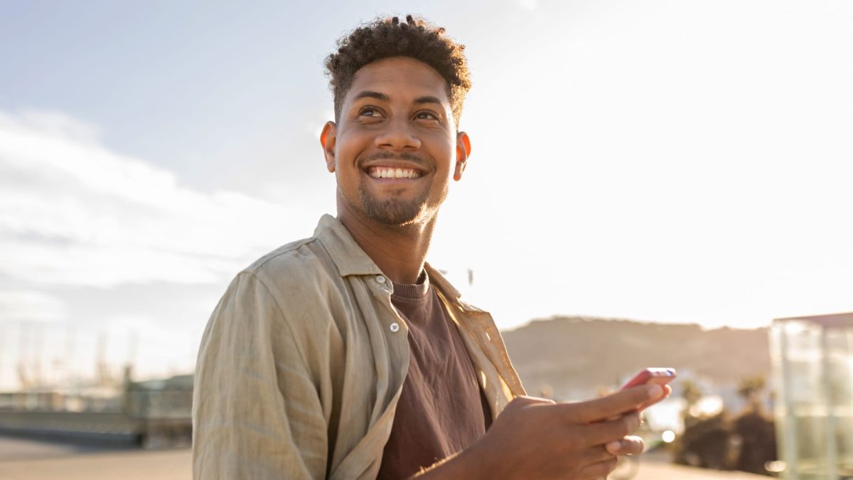 The amount Americans hold in their 401(k)s based on different income levels