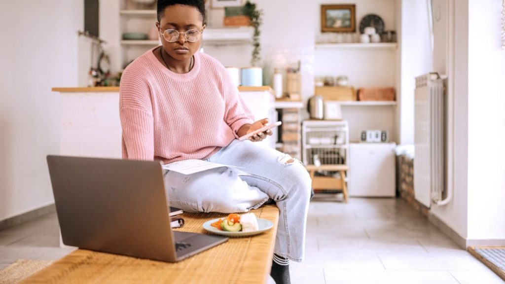 The amount of money Americans in their 30s have in their 401(k) accounts.