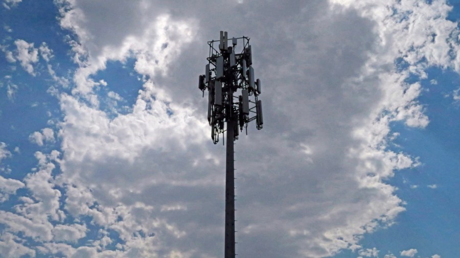 The true issue isn't Signalgate — it's our vulnerable mobile network.