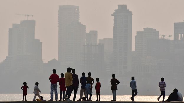 The unexplained increase of lung cancer in non-smokers