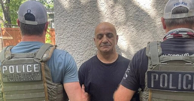 Thousands of Iranian Migrants on ICE 'Non-Detained' List Could Soon Be Arrested