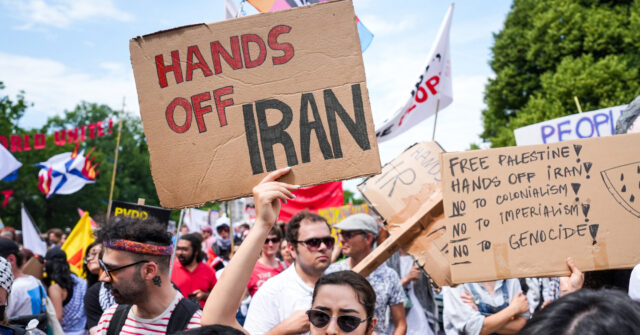 Thousands of Leftist Protesters Demonstrate Against Iran Strikes Before NATO Summit in The Hague