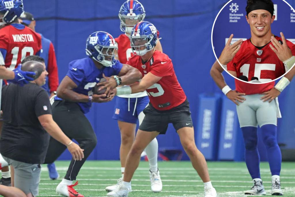 Tommy DeVito working to move forward with the Giants