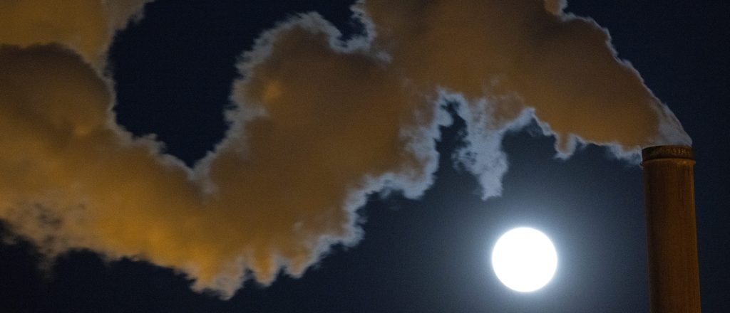 Trump Administration Seeks to Undo Biden Policy Affecting Electricity Grid