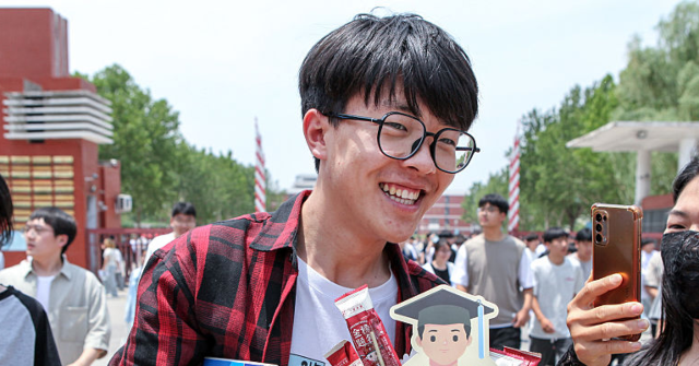 Trump Proposes Trade Agreement with China for White Collar Workers in Exchange for Minerals