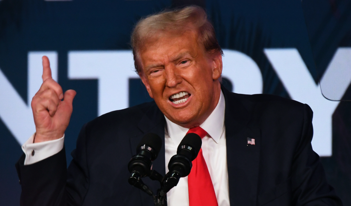 Trump criticizes CNN and NYT for false reports on attacks against Iranian nuclear sites