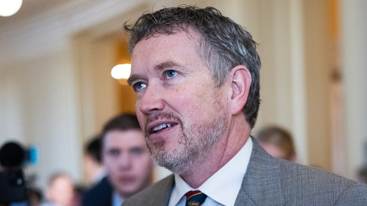 Trump's political team forms a PAC to remove Rep. Massie from Congress in 2026.