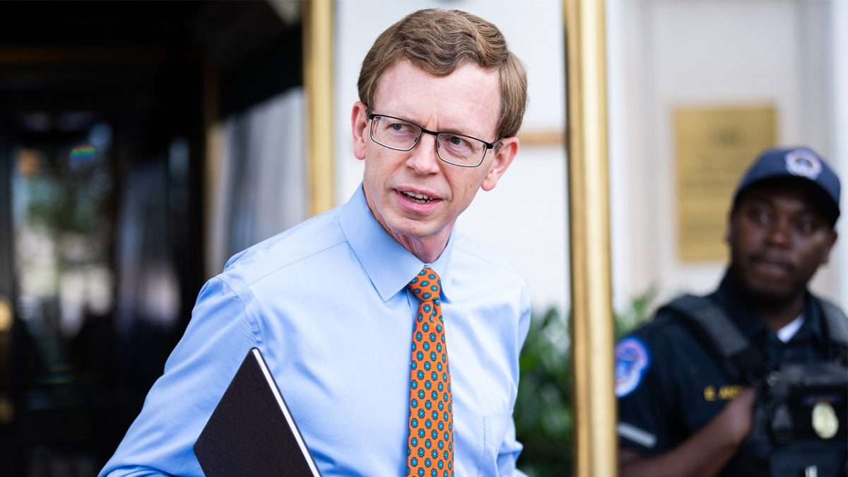 US Representative Dusty Johnson officially announces his candidacy for South Dakota governor