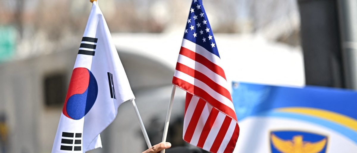 Veteran Father of Four Leaves Country on His Own After Being Reportedly Informed to Depart