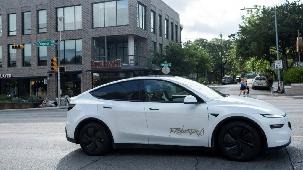 Videos show driving problems with Tesla's robotaxi fleet in Austin