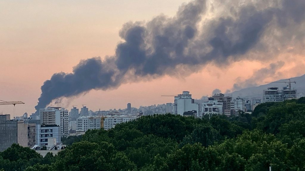 Virtual Embassy in Iran advises Americans to leave the country promptly following limited airspace reopening