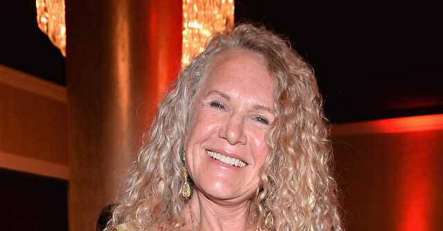 Walmart Heiress Supports Weekend Nationwide Anti-Trump Protests Named 'No Kings'