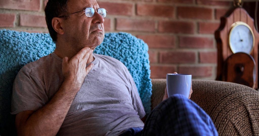 What To Understand About The 'Razor Sore Throat' COVID Symptom