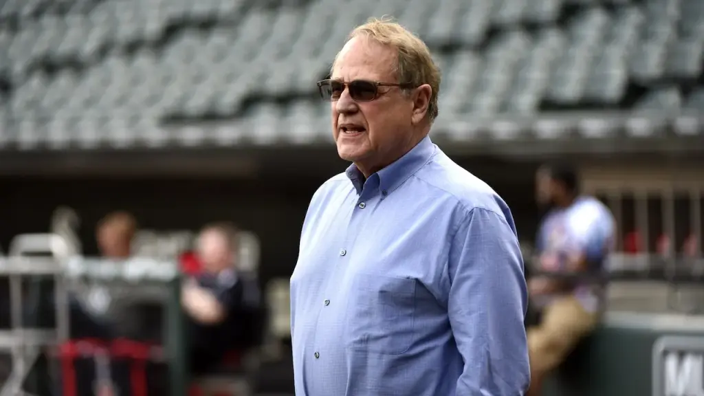 White Sox owner Reinsdorf to be questioned in 2023 stadium shooting case