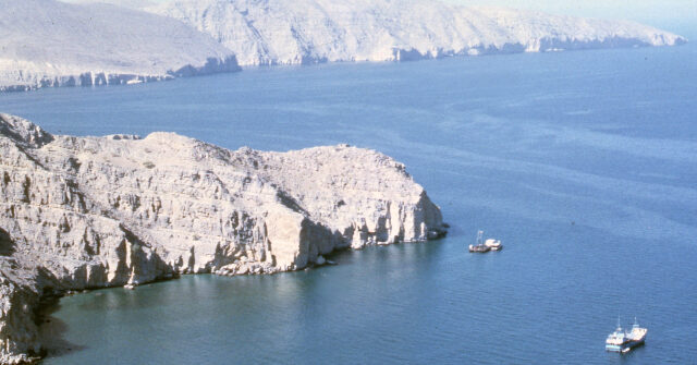 Worldwide Shipping Group Issues Warning About Increasing Risks in the Arabian Peninsula