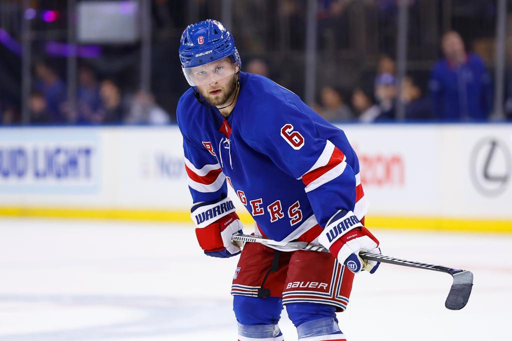 Zac Jones enters the NHL unrestricted free agent market following the Rangers' choice.