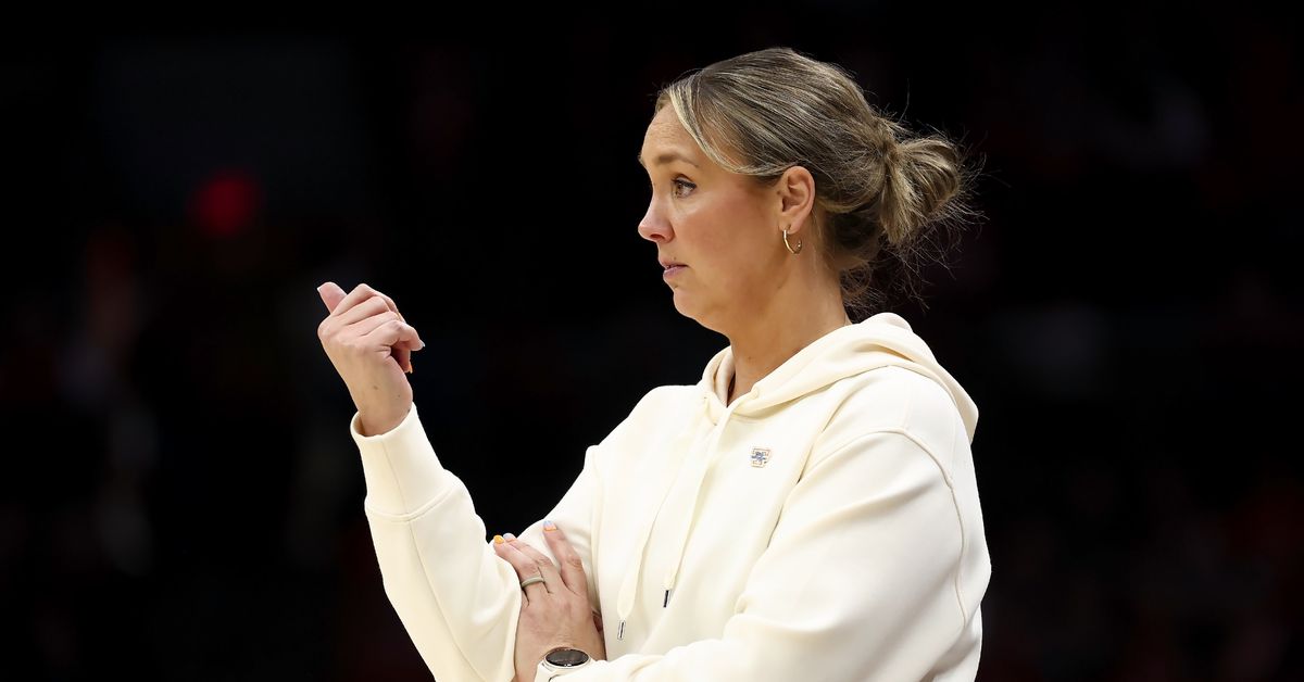 $1 million club: New contract elevates this women's college basketball coach to one of the highest earners in the country