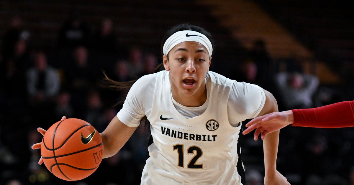 A leading SEC women’s basketball player is currently teamless. Is she able to enter the transfer portal?