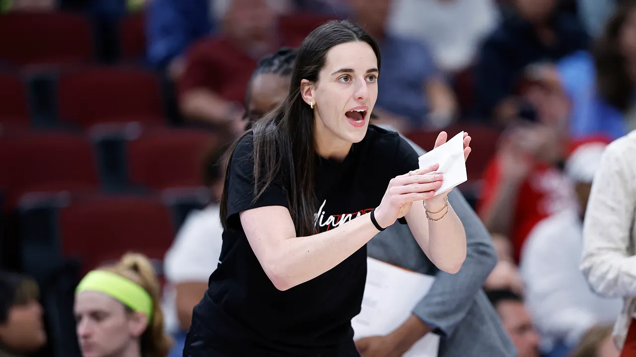 All-Star Clark out for Championship game in the Commissioner's Cup