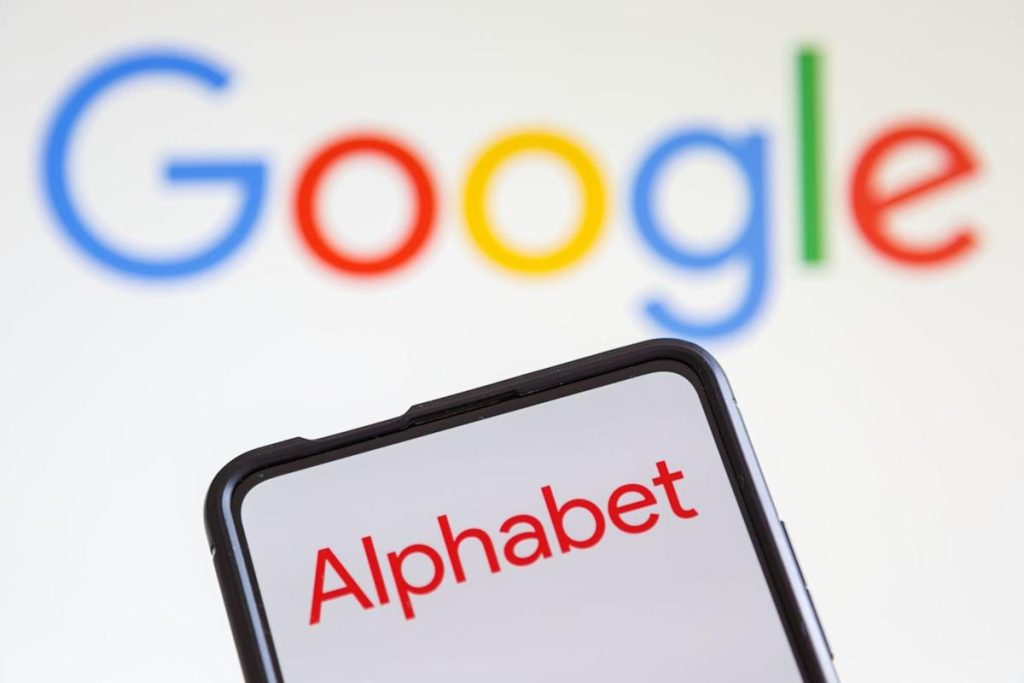 Alphabet Releases Q2 Earnings on July 23. Should You Consider Buying GOOGL Stock?