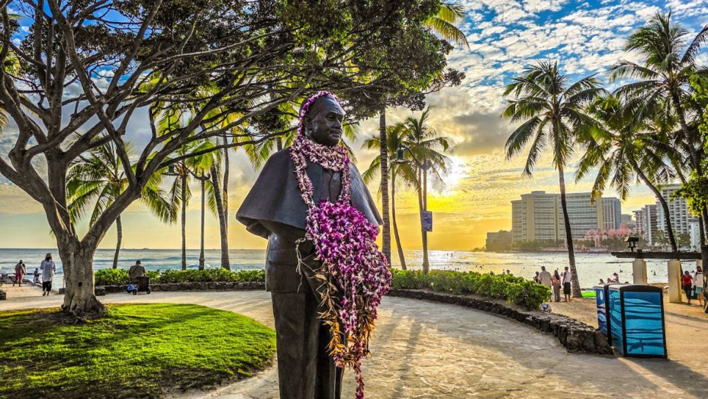 Amex Moves Away from Hawaiian and Focuses on Alaska