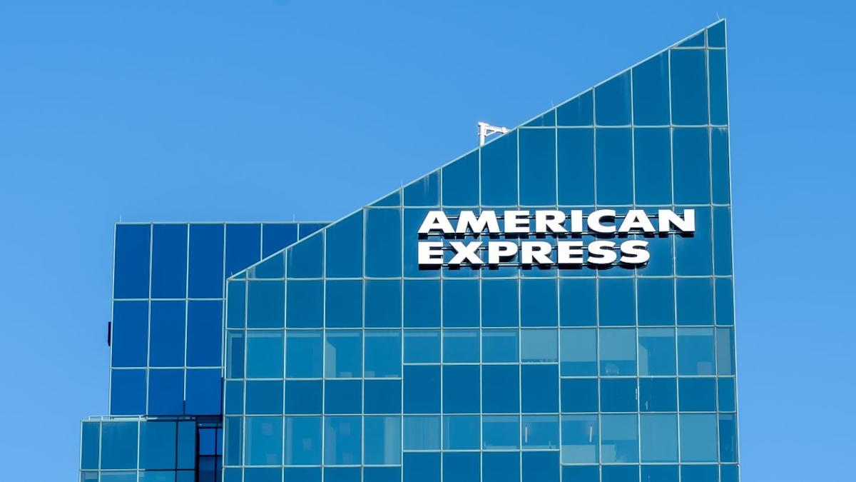 Amex's net profit drops 4% in the second quarter