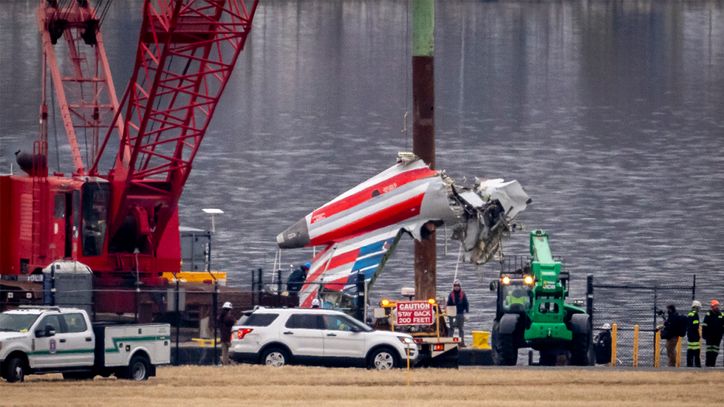 Army helicopter involved in fatal midair collision with plane in DC exceeded altitude limit, NTSB discovers