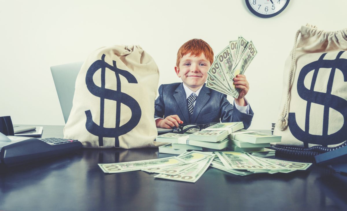 Bitcoin ETFs See $2 Billion Inflows for the Second Week in a Row - Details