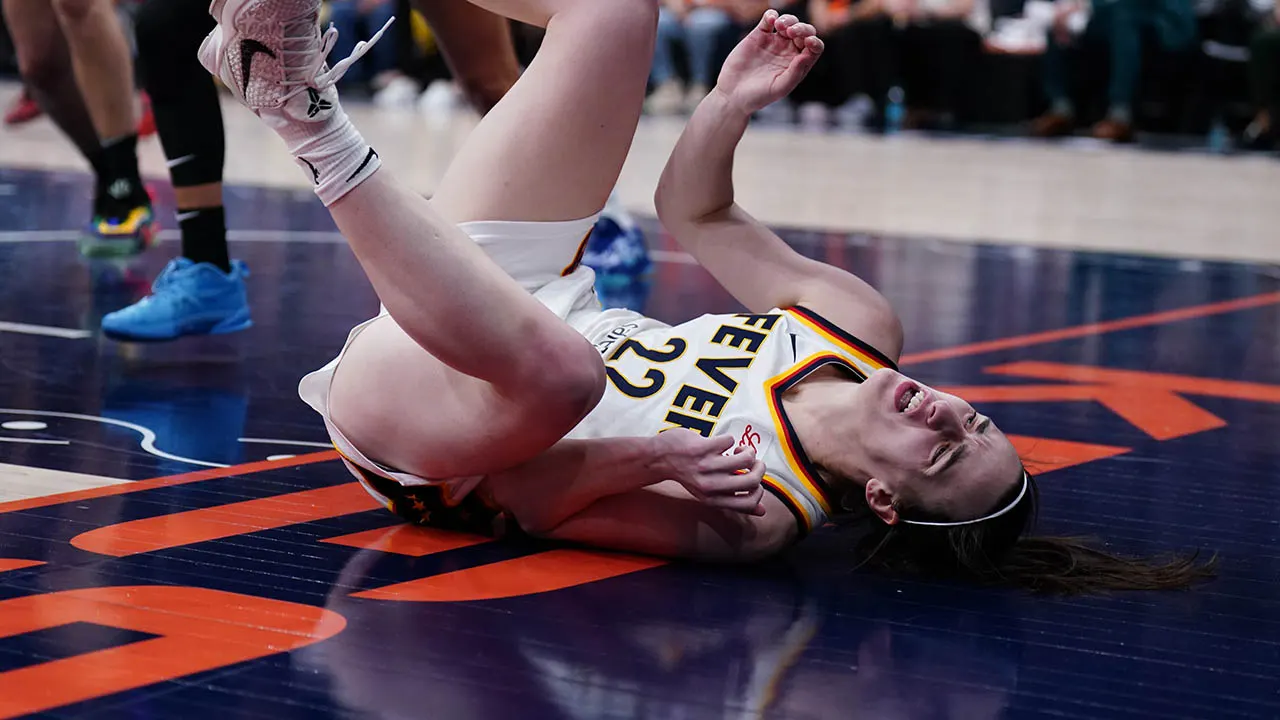 Caitlin Clark's brother criticizes WNBA referees