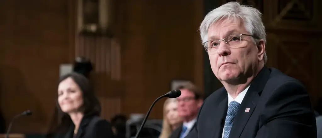 Central Bank Official Advocates for Interest Rate Reduction Due to Continued Pressure from Trump