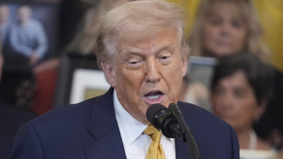 Court determines Trump administration violated law in removal of public funding tracker