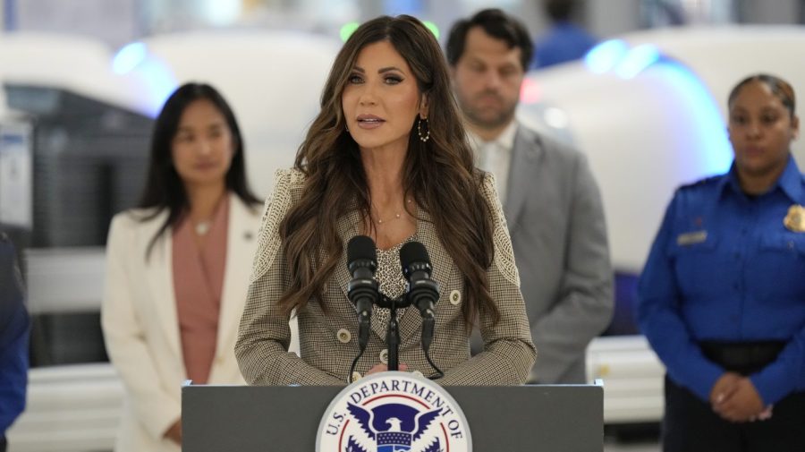 Court permits Trump administration to terminate deportation safeguards for Afghans and Cameroonians