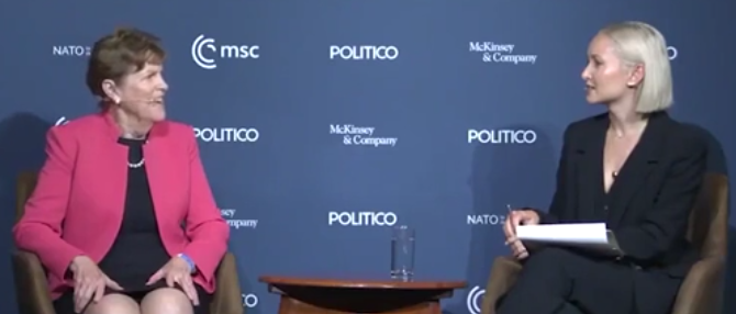 Dem Senator Jeanne Shaheen Stays Firm on Whether the Party Should Adopt an 'Anti-War' Stance