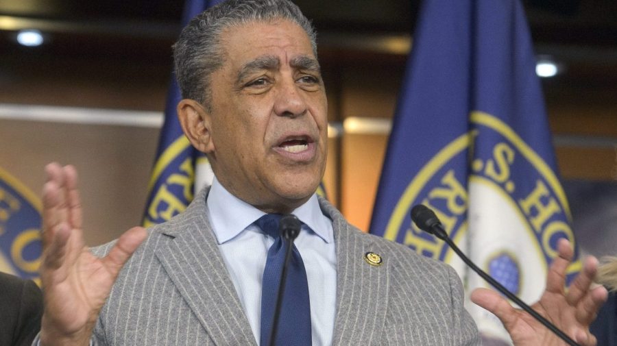 Democratic lawmakers request a judge to prevent ICE from accessing IRS information