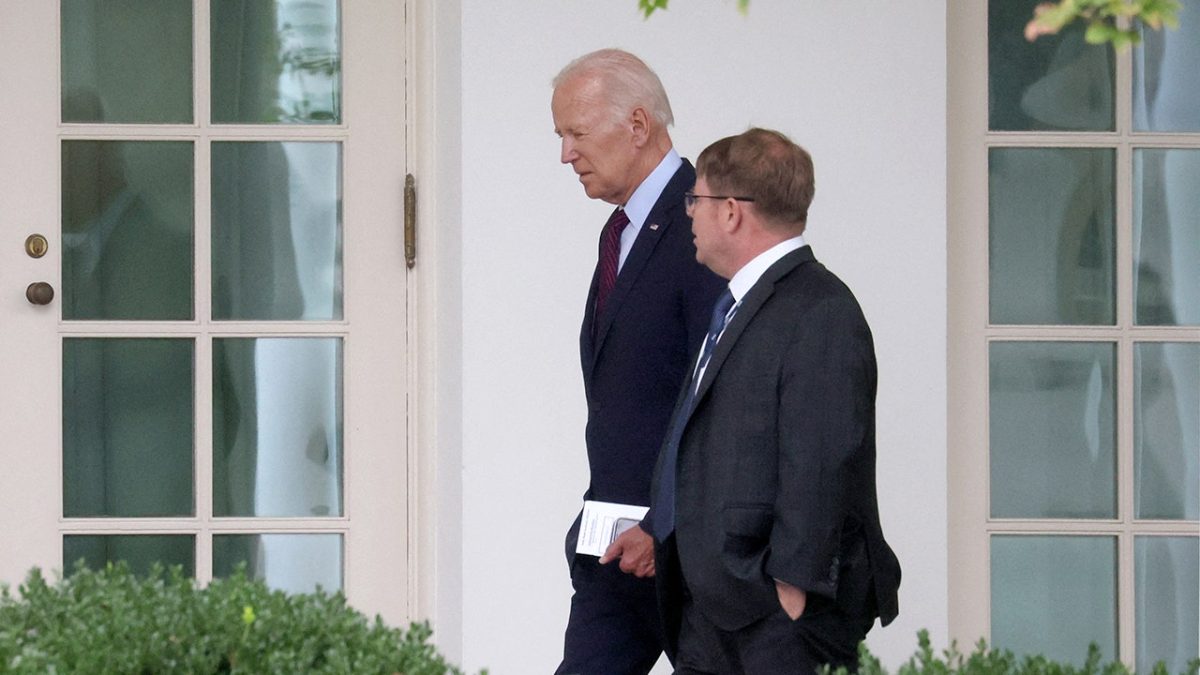 Distinction between DO and MD doctors during Biden's mental health investigation